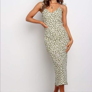 Petal and Pup Blair’s Green Floral Midi Dress